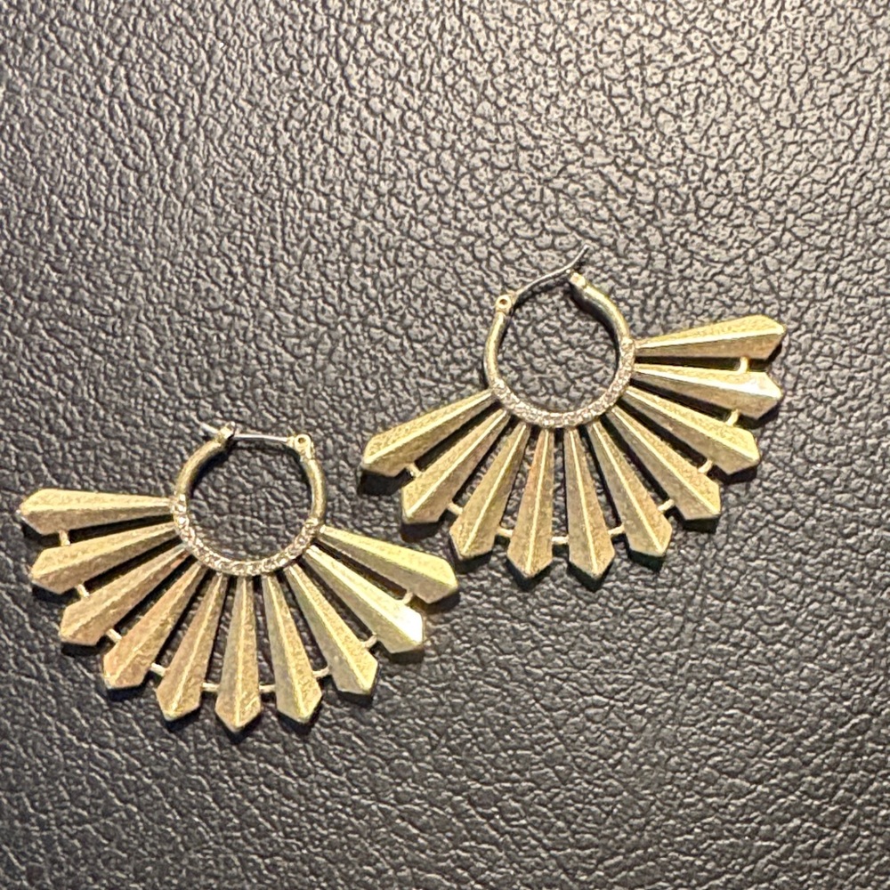 Chloe + Isabel Gilded Sensu Hoops